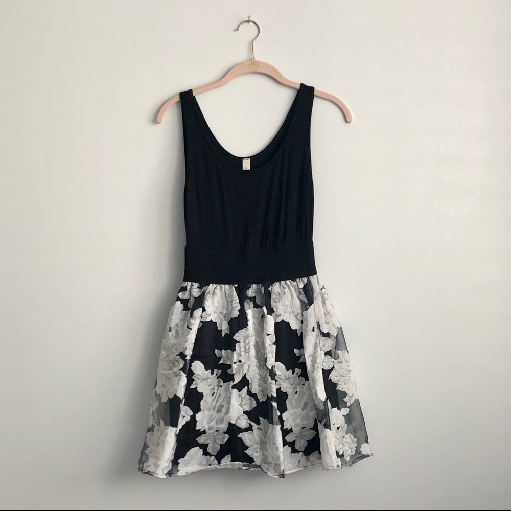 Lovely Day Floral Dress, Size S